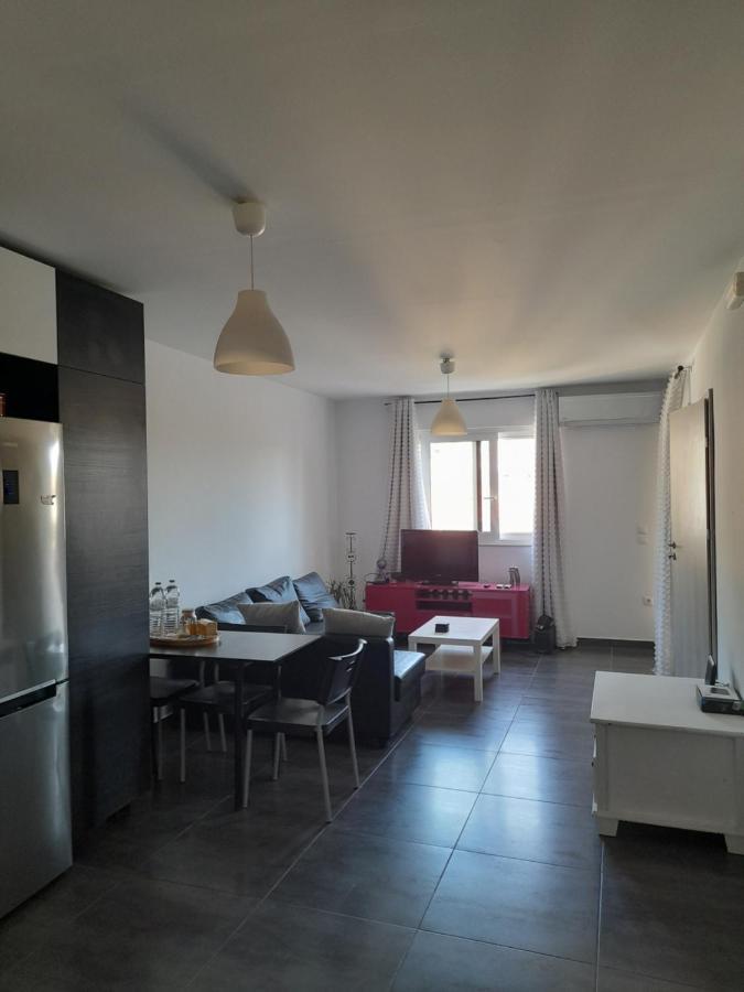 Bright Top Floor Apartment! Zakynthos Town Exterior foto