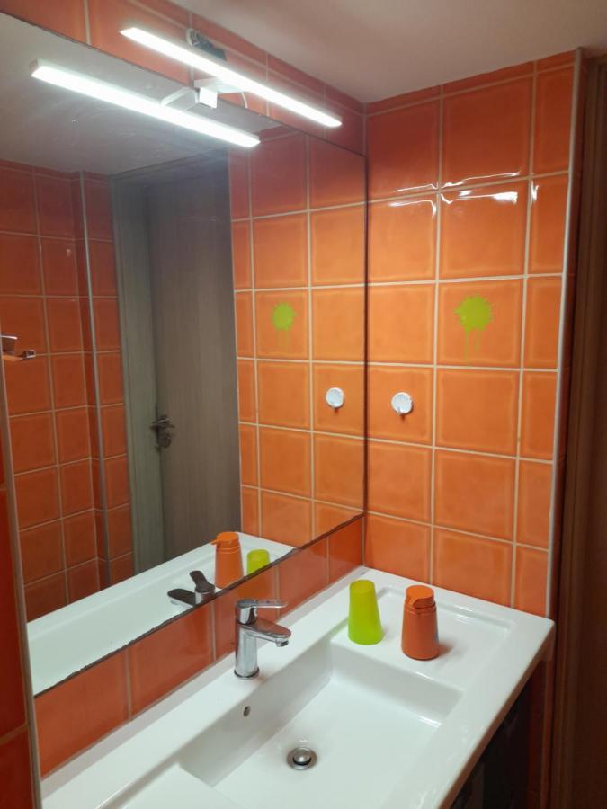 Bright Top Floor Apartment! Zakynthos Town Exterior foto